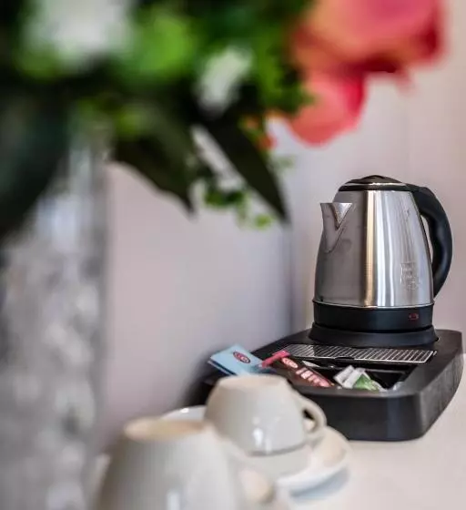سوییت جونیور لوکس, Globo Suite Correnti Hotels