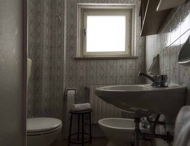 חדר סטנדרט יחיד עם מרפסת, Amica