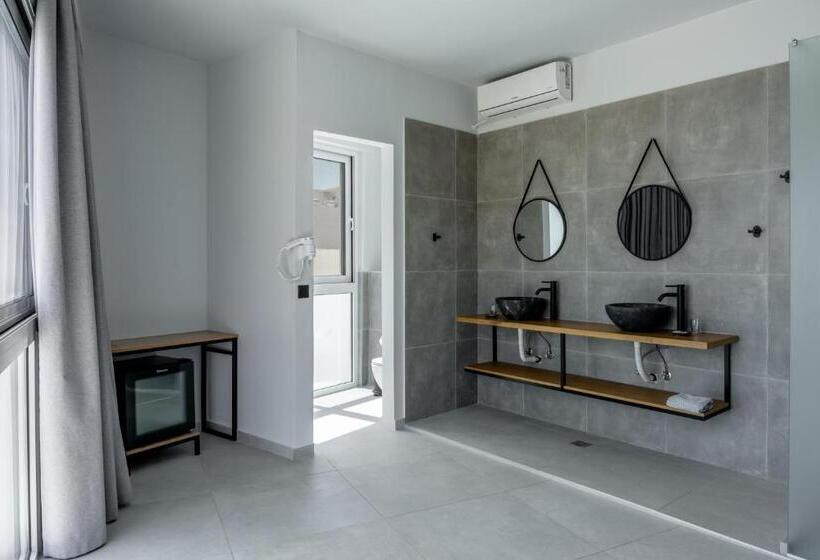 חדר סופריור נוף לים, Areti