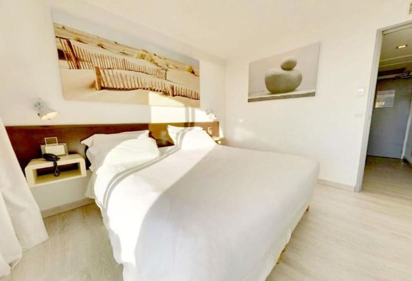 غرفة قياسية إطلالة جانبية علي البحر, Brasilia