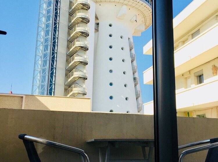 Номер Стандарт Вид на Город, Brasilia