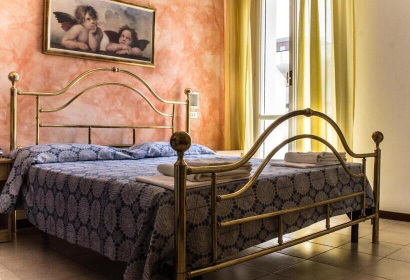 Номер Стандарт, Carillon