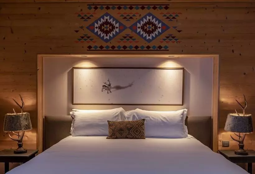 سوییت پرستیژ, Chalet Hotel Kaya