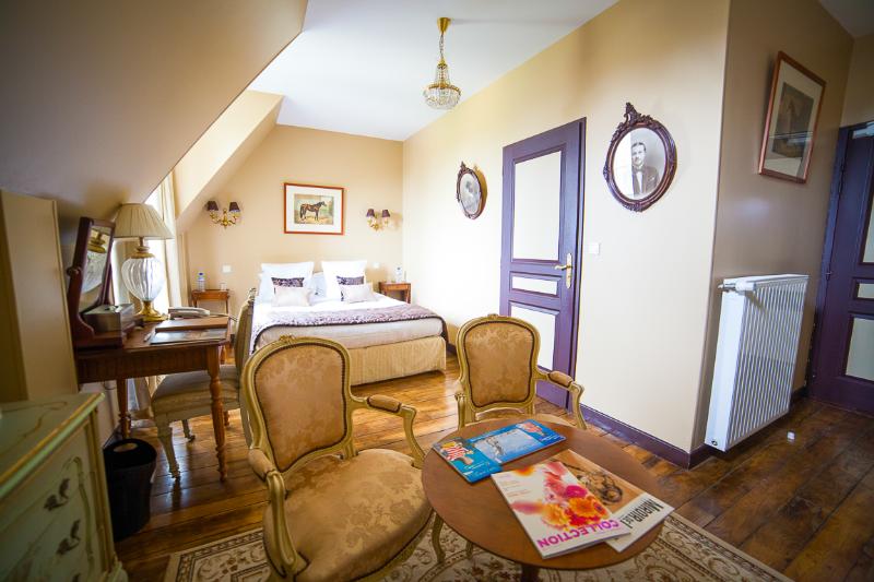 اتاق کلاسیک, Château Hôtel Du Colombier