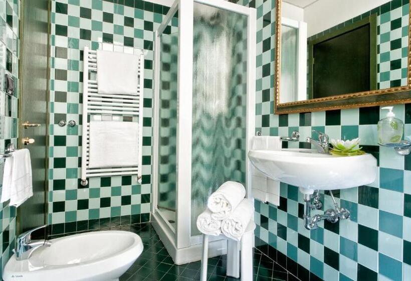 اتاق سوپریور با بالکن, Da Vinci