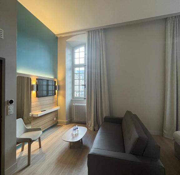 プレステージファミリールーム, De L Abbaye Des Premontres