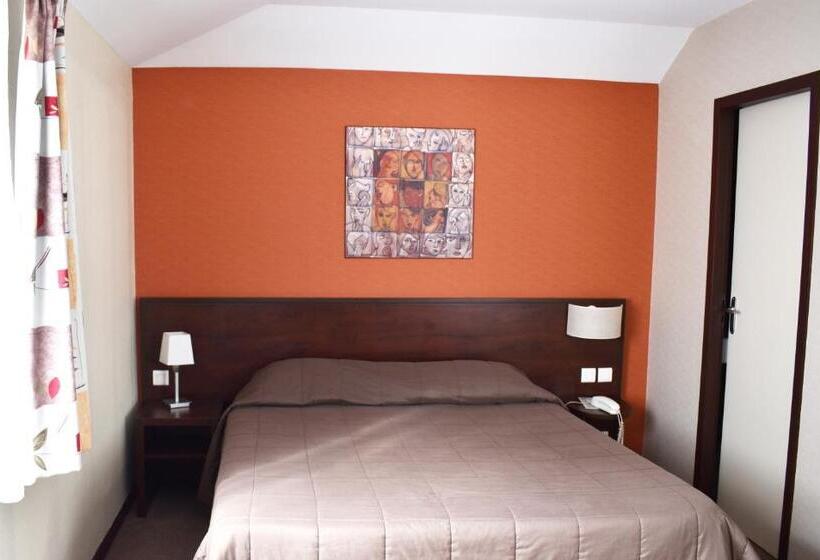 コンフォートルーム, De L Abbaye Des Premontres