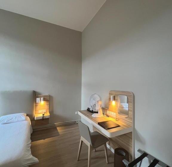 Comfort room with view, De L Abbaye Des Premontres