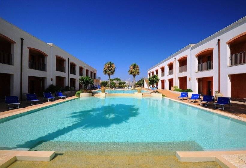 스탠다드 트리플 룸, Delfino Beach