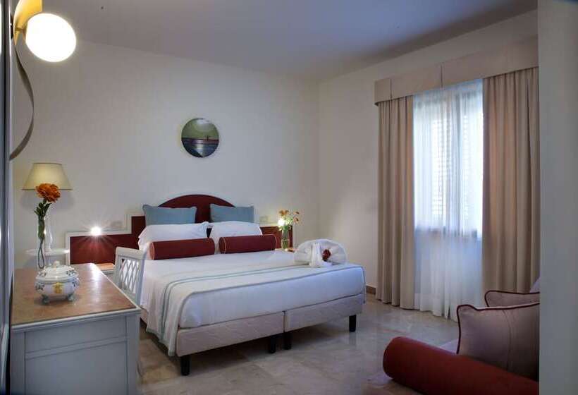 수피리어 룸, Delfino Beach