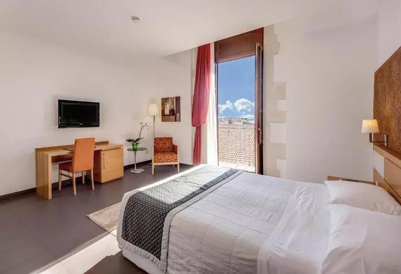 اتاق استاندارد سه نفره, Grande Albergo Alfeo