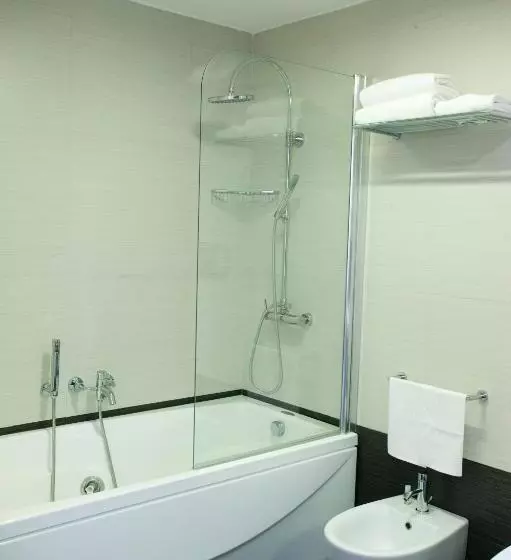 سوییت, Grande Albergo Alfeo