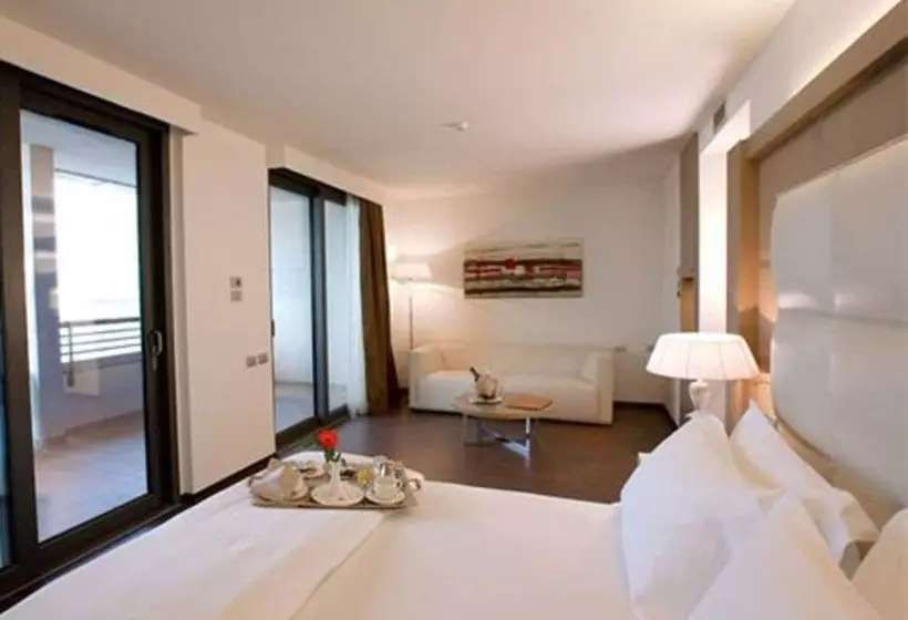 سوییت جونیور با چشم‌انداز دریا, Laguna Palace Hotel Grado