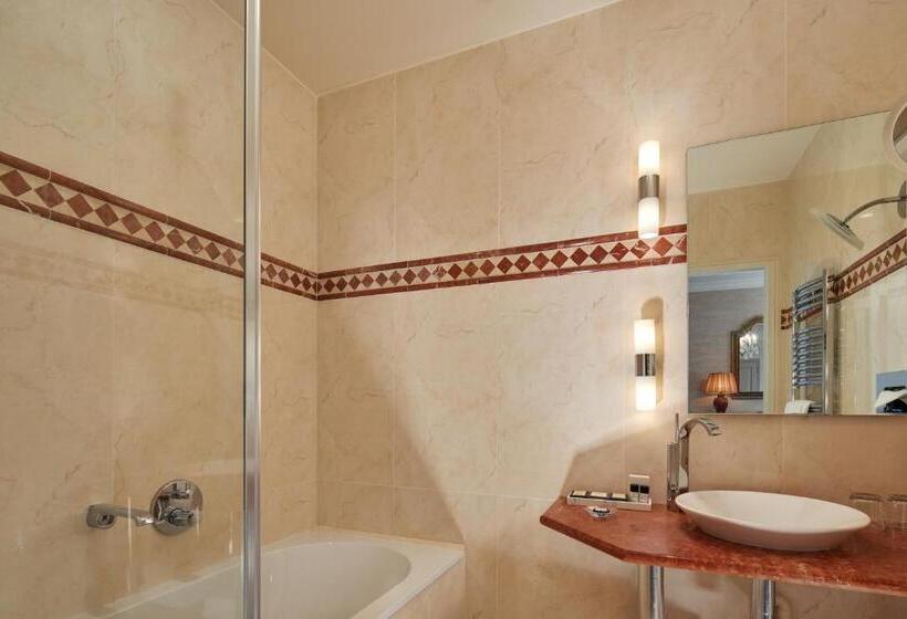 חדר דלוקס, Le Clos De Bourgogne