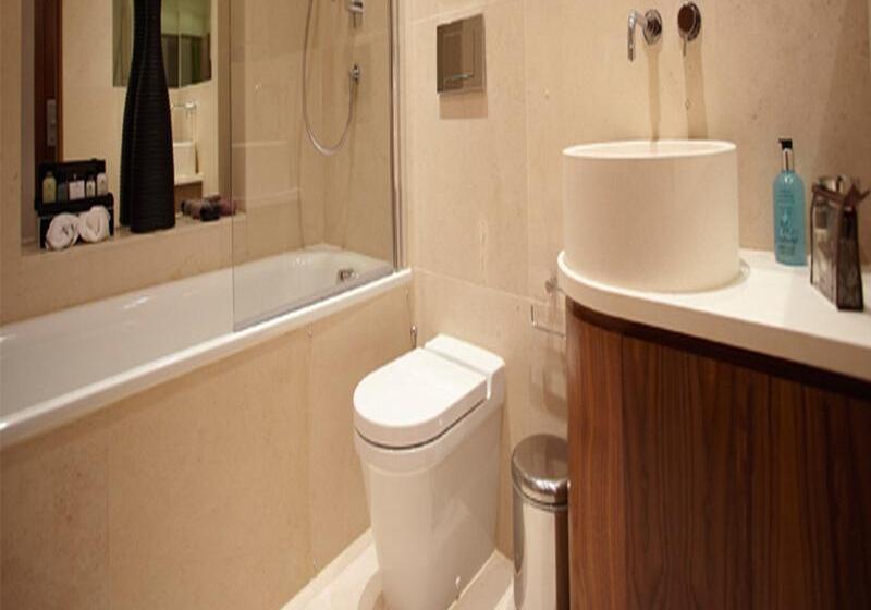 수피리어 트리플 룸, Hôtel Le Manoir De Mathan Crépon à La Campagne 5 Mn D Arromanches Et 10 Mn De Bayeux