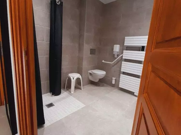 Juniorsviitti, Hôtel Le Manoir De Mathan Crépon à La Campagne 5 Mn D Arromanches Et 10 Mn De Bayeux