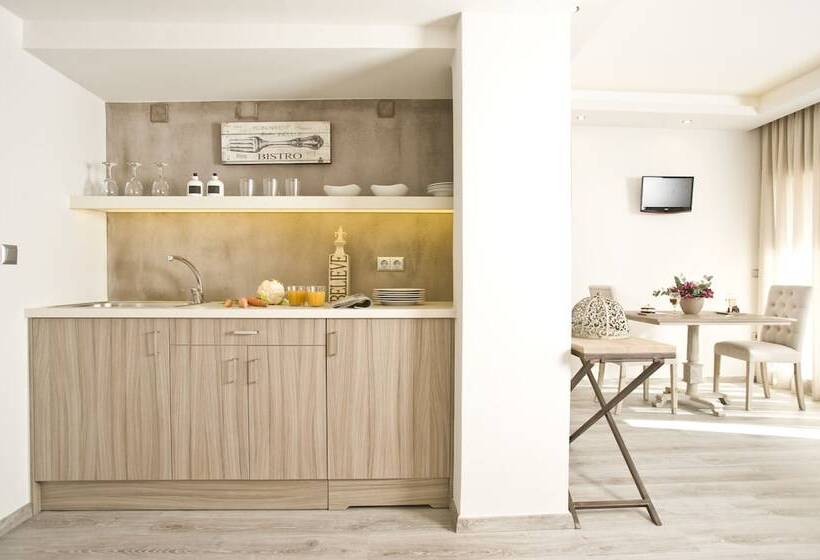 חדר סופריור, Pepi Boutique