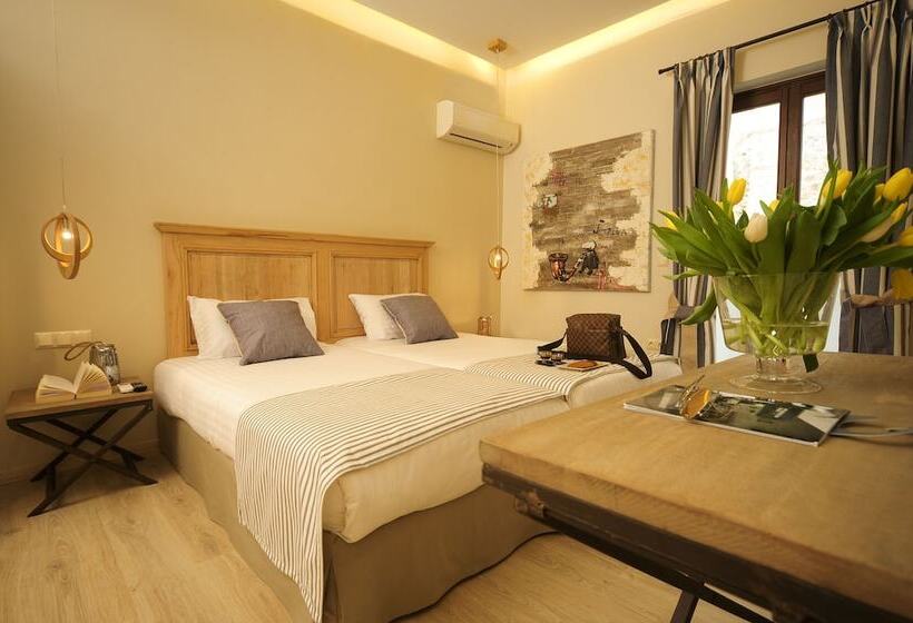 חדר סופריור, Pepi Boutique