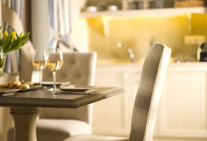 סוויטת ג'וניור, Pepi Boutique