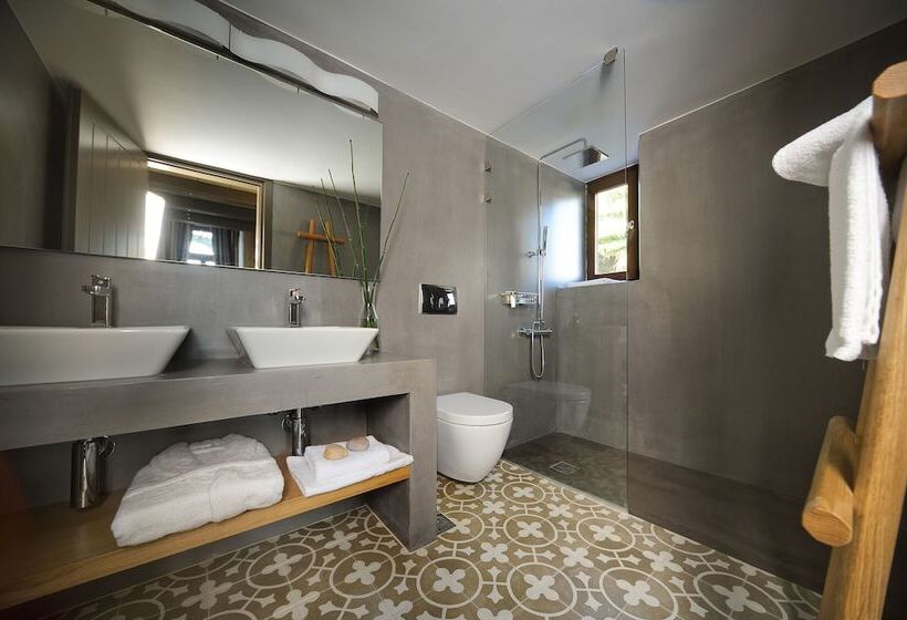 סוויטה, Pepi Boutique