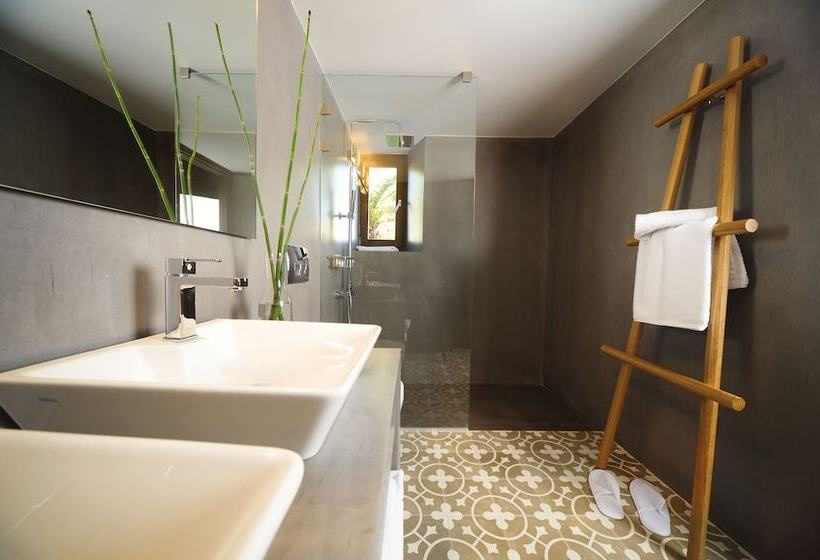 סוויטה, Pepi Boutique