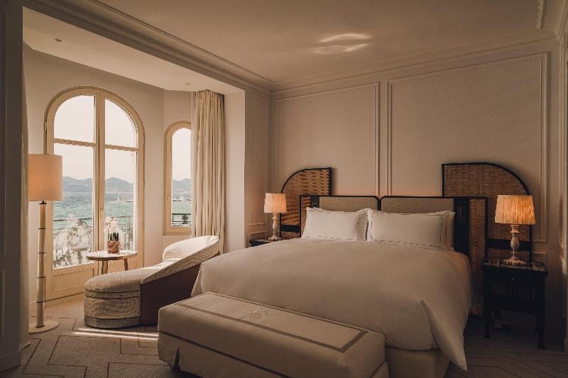 Люкс Премиум, Royal Mougins Golf, Hotel & Spa De Luxe