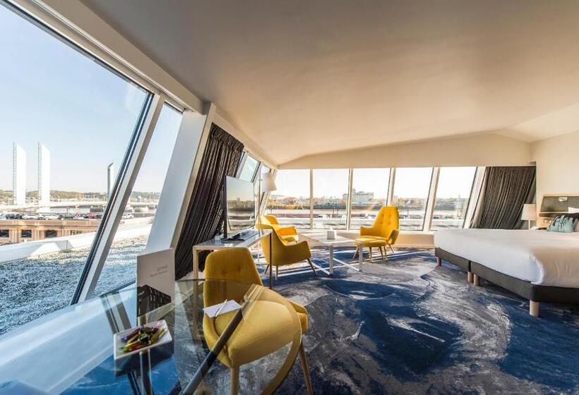 سوییت, Seeko O Hotel Bordeaux