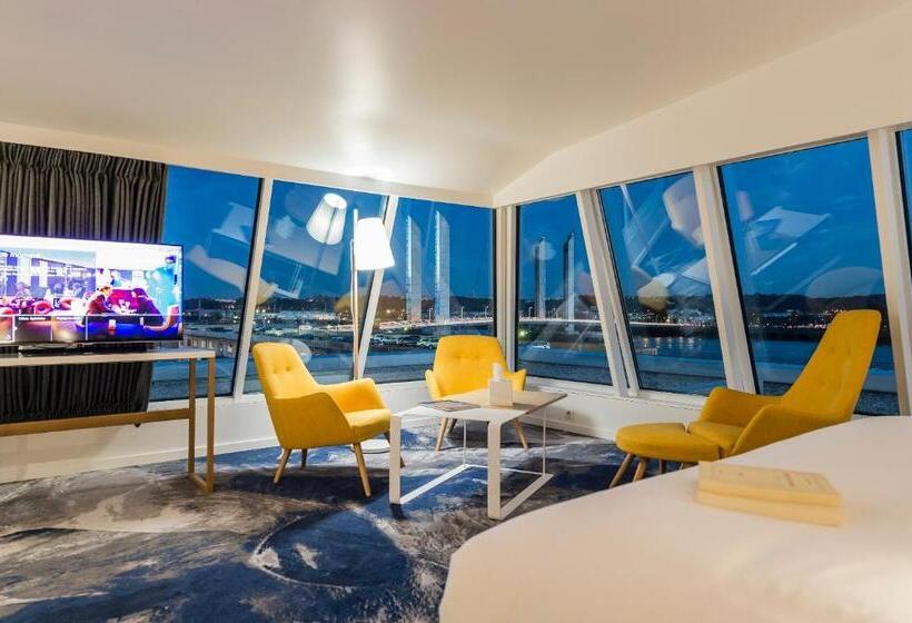 سوییت, Seeko O Hotel Bordeaux