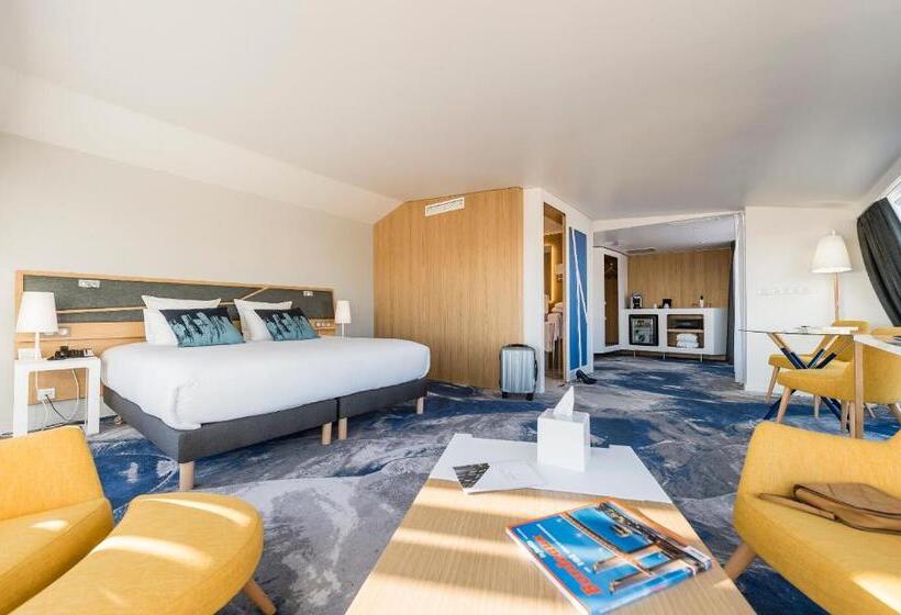 سوییت, Seeko O Hotel Bordeaux