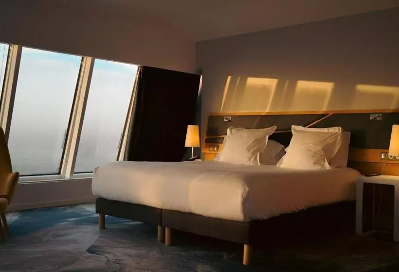 سوییت, Seeko O Hotel Bordeaux