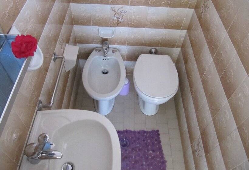 غرفة قياسية مزوَّدة بشُرفة, Villa Elia