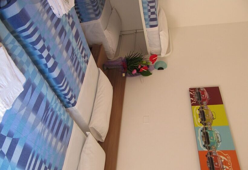 غرفة قياسية رباعية مزودة بشُرفة, Villa Elia