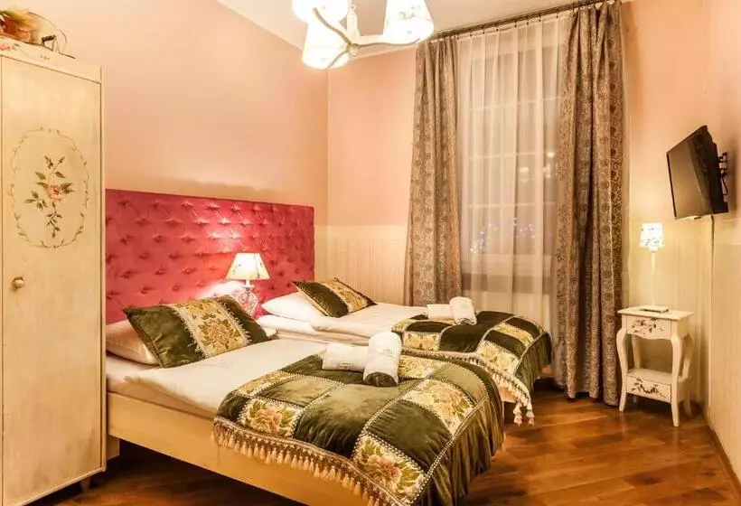 エコノミールーム, Aparthotel Oberża