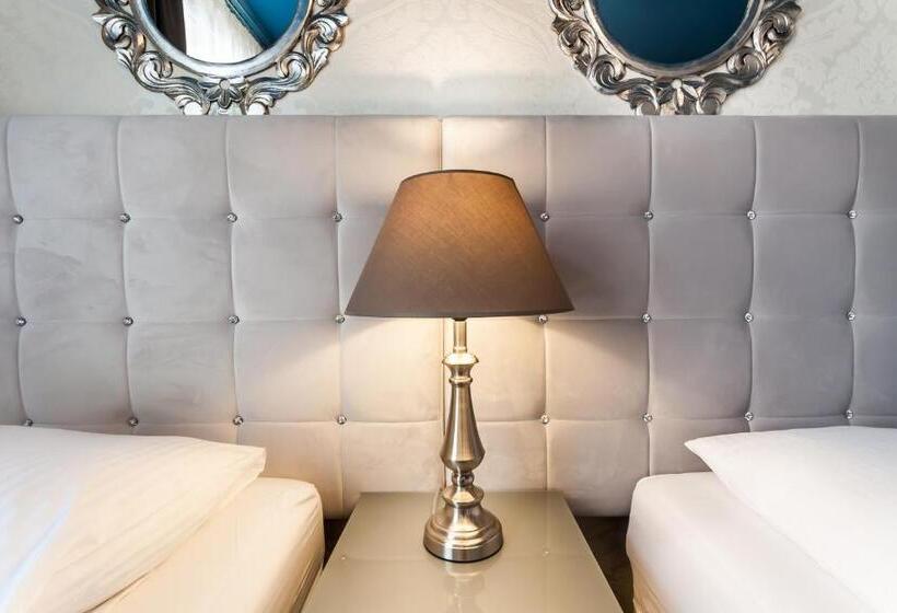 غرفة إقتصادية, Aparthotel Oberża