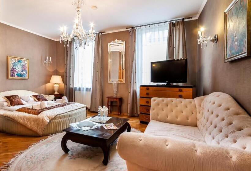 Номер Deluxe, Aparthotel Oberża