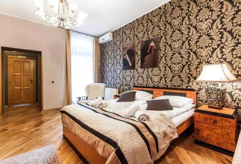 デラックスルーム, Aparthotel Oberża