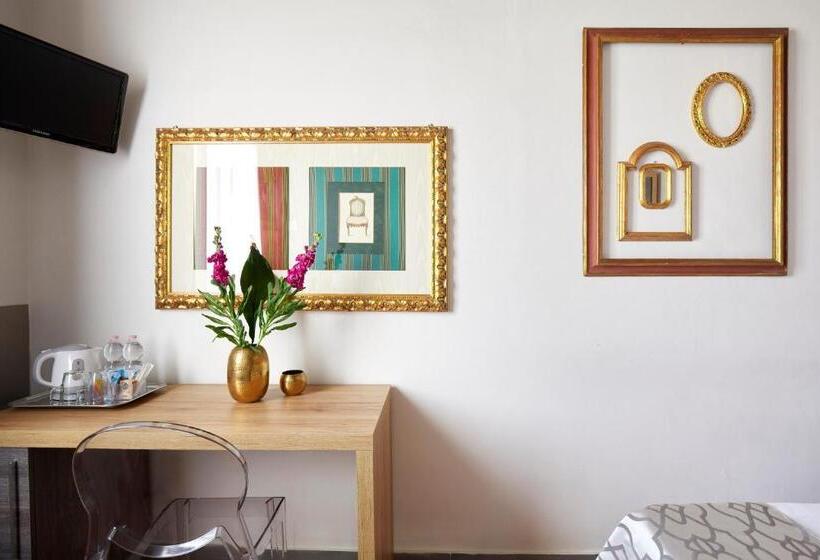 اتاق استاندارد, Sette Angeli Rooms