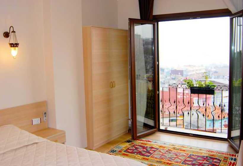 Triple Room Sea View, Art City Hotel Istanbul