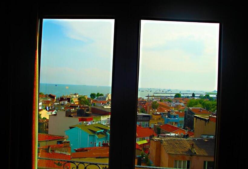 Triple Room Sea View, Art City Hotel Istanbul