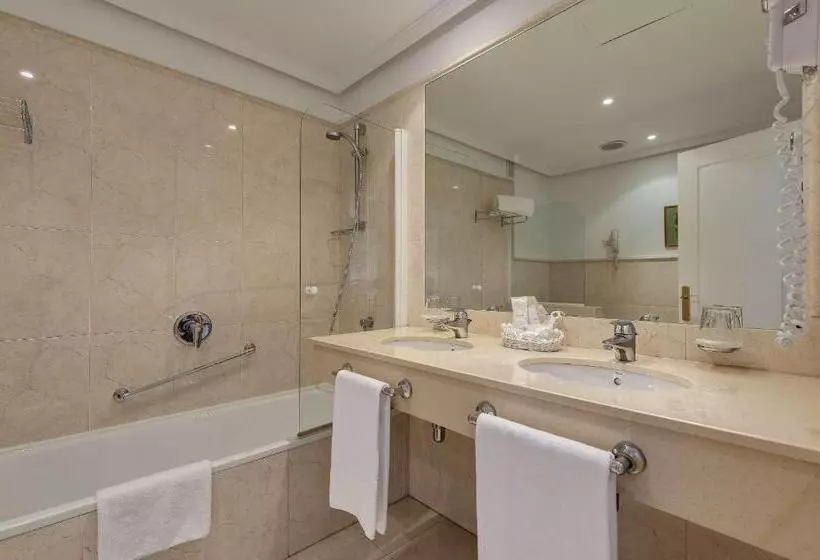 اتاق سوپریور, Barcelo Jerez Montecastillo