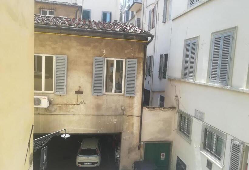 Quarto standard interior, B&b A Florence View