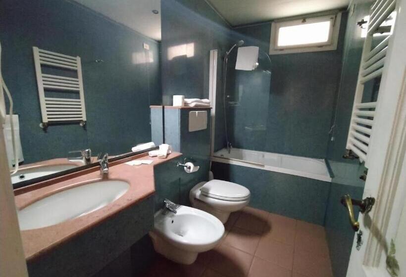 اتاق اکونومی, B&b A Florence View