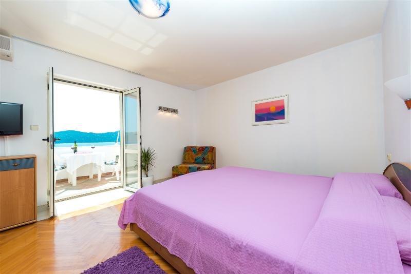 آپارتمان 2 خوابه, Beach Villa Ratac