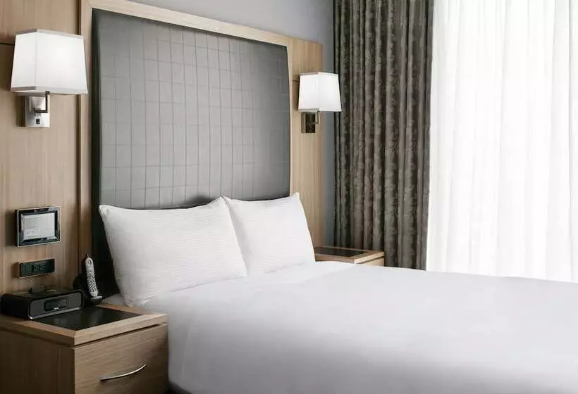 اتاق سوپریور با چشمانداز, Club Quarters Hotel World Trade Center, New York
