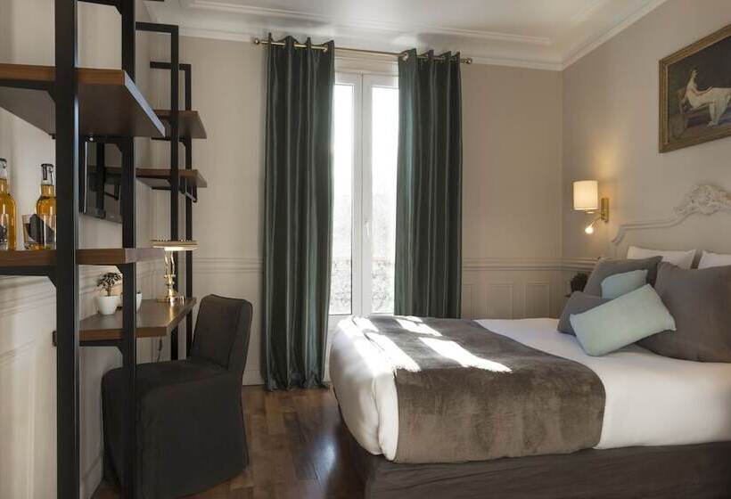 スーペリアールーム, De La Porte Doree