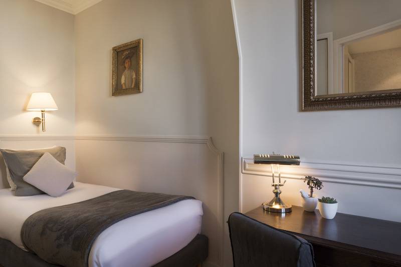 スタンダードシングルルーム, De La Porte Doree