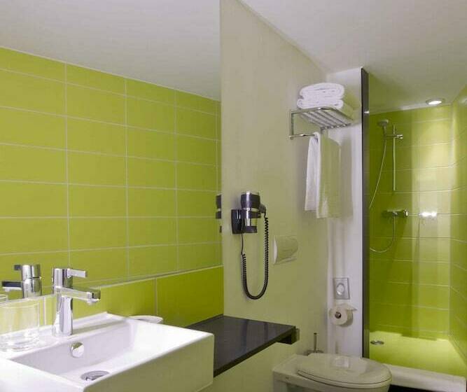 اتاق استاندارد, Gat Point Charlie