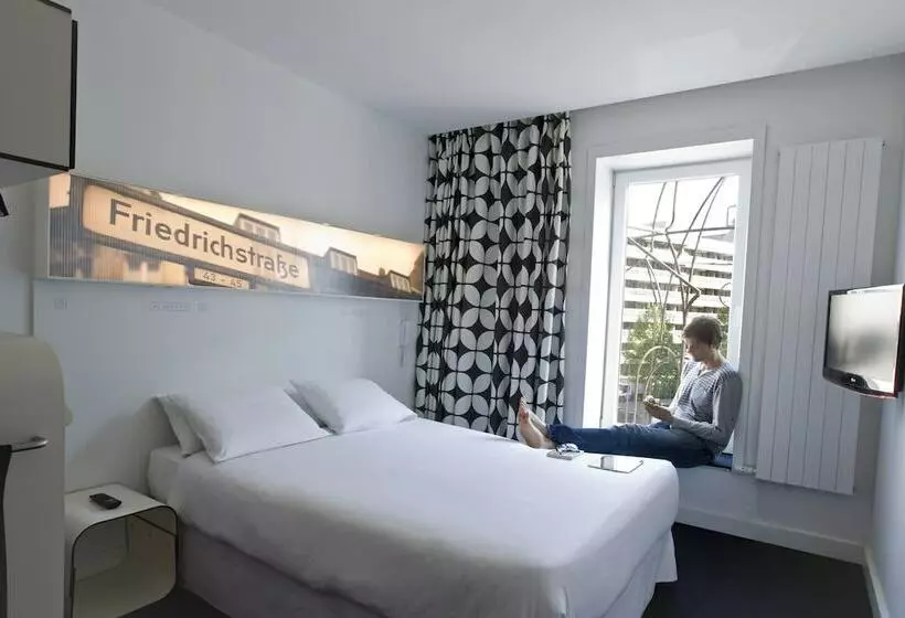 Standardzimmer, Gat Point Charlie