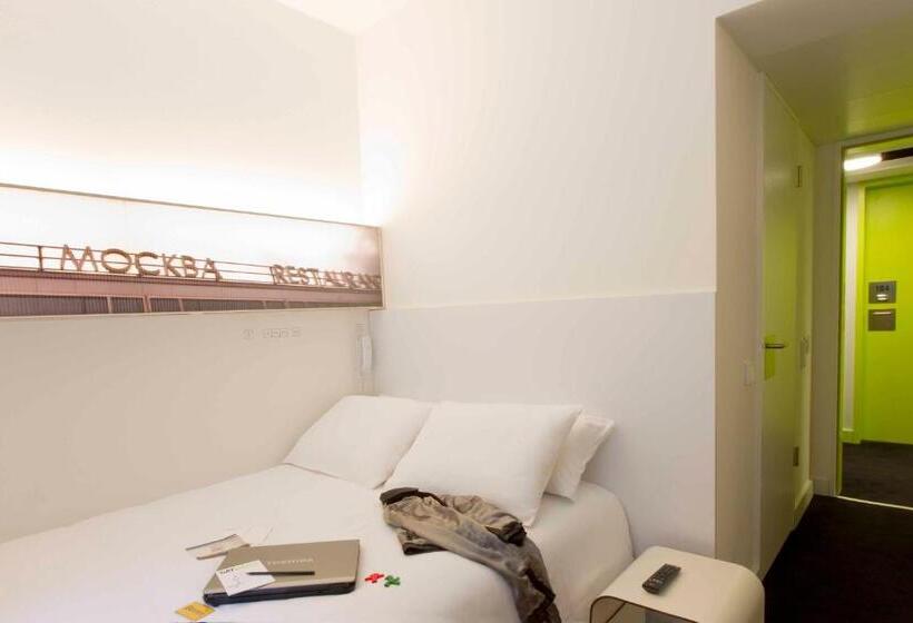 اتاق استاندارد یک نفره, Gat Point Charlie