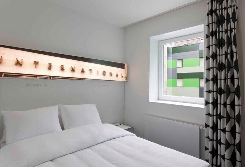 اتاق استاندارد, Gat Point Charlie